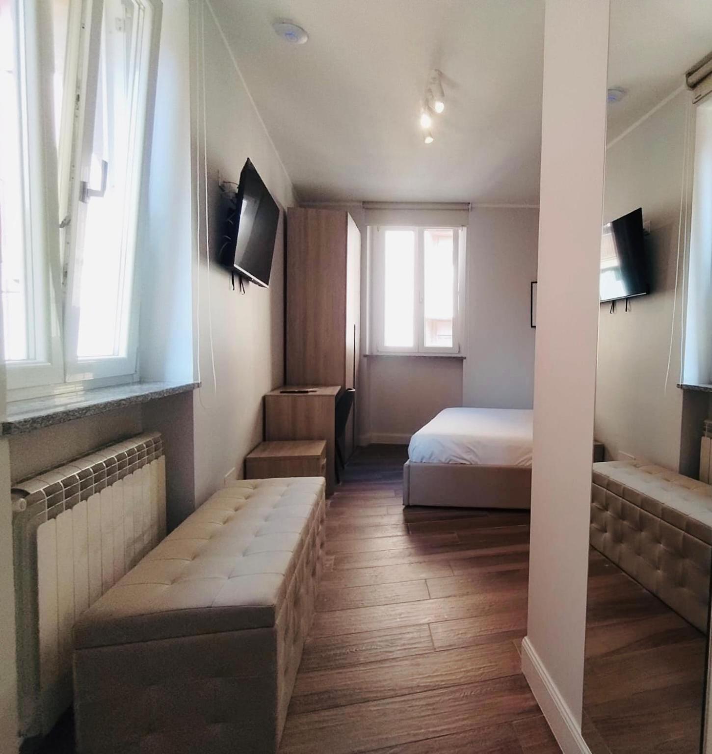 Hh Hermoso Housing Asti Esterno foto