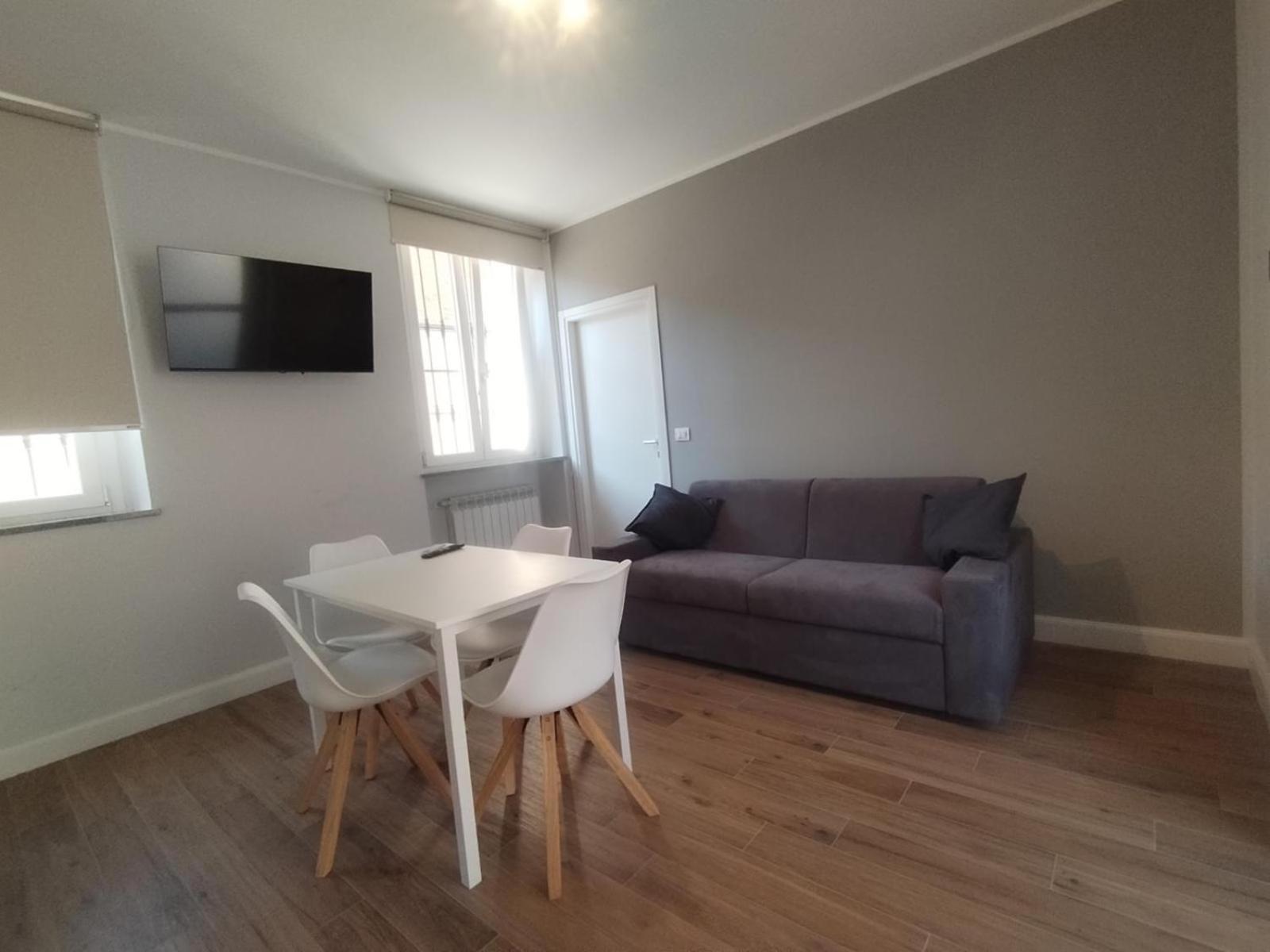 Hh Hermoso Housing Asti Esterno foto