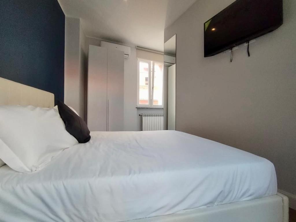 Hh Hermoso Housing Asti Esterno foto