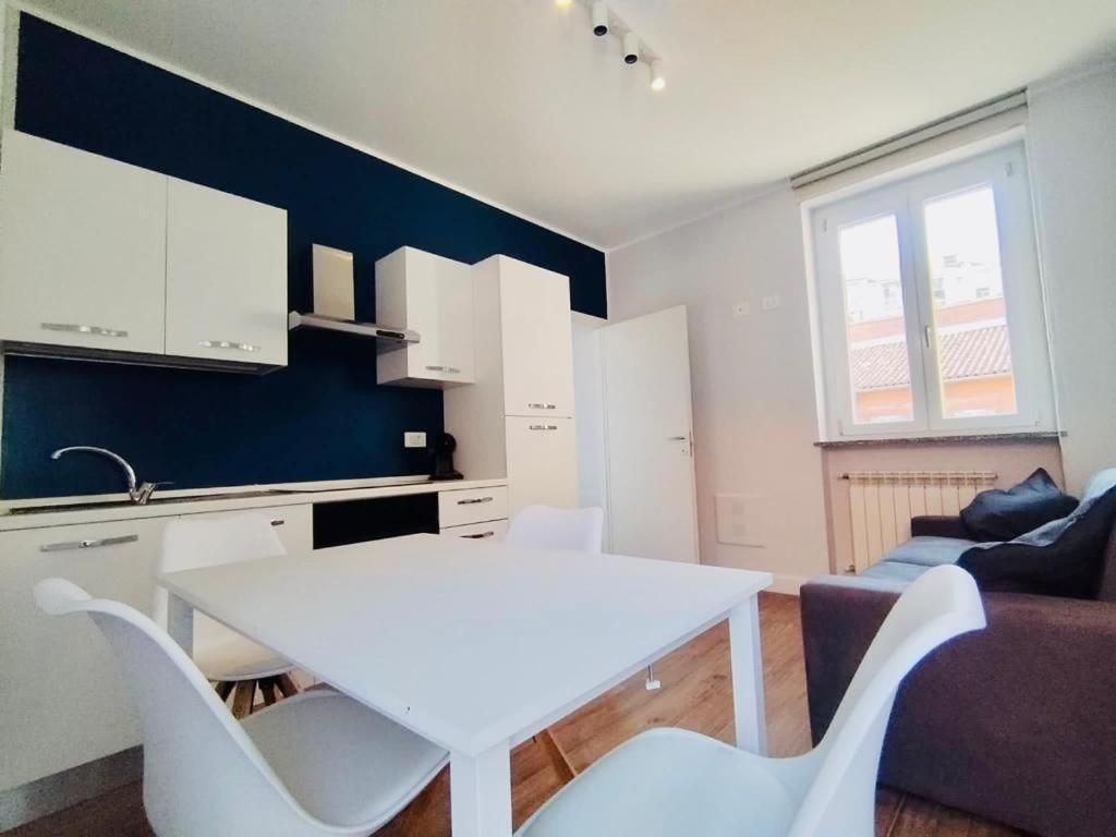 Hh Hermoso Housing Asti Esterno foto